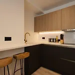 Grand Centre Near Train Station Apartment *