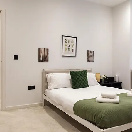 Grand - 2-bedrooms - Sleeps 6 Comfortably - Perfect For Families - Contractors - Professionals Apartment *
