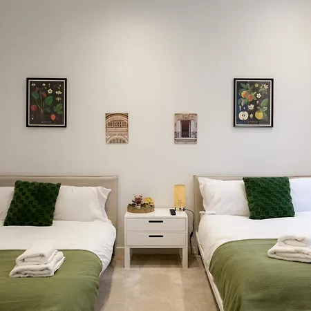 Grand - 2-bedrooms - Sleeps 6 Comfortably - Perfect For Families - Contractors - Professionals