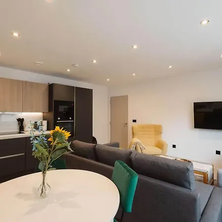Apartment Grand Centre Near Train Station Leeds (West Yorkshire)