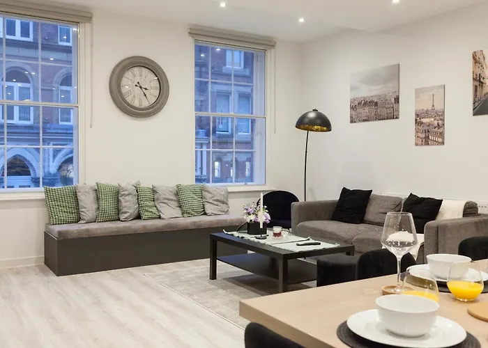 Grand Centre Near Train Station *