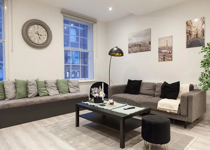 Apartment Grand Centre Near Train Station