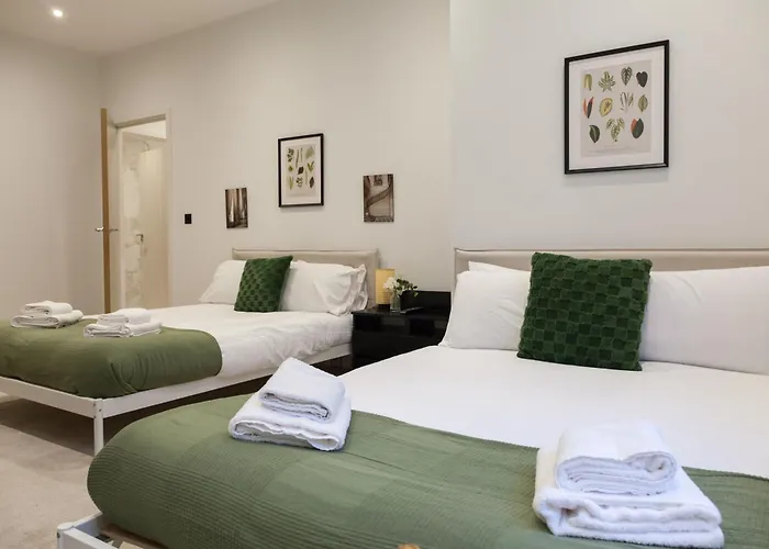 Apartment Grand Centre Near Train Station