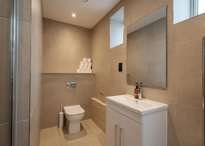 Grand Centre Near Train Station *