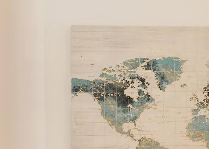 Grand Centre Near Train Station 아파트 *